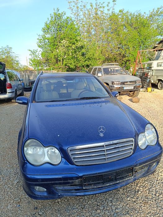 НА ЧАСТИ!! Mercedes-Benz W203 2.2CDI