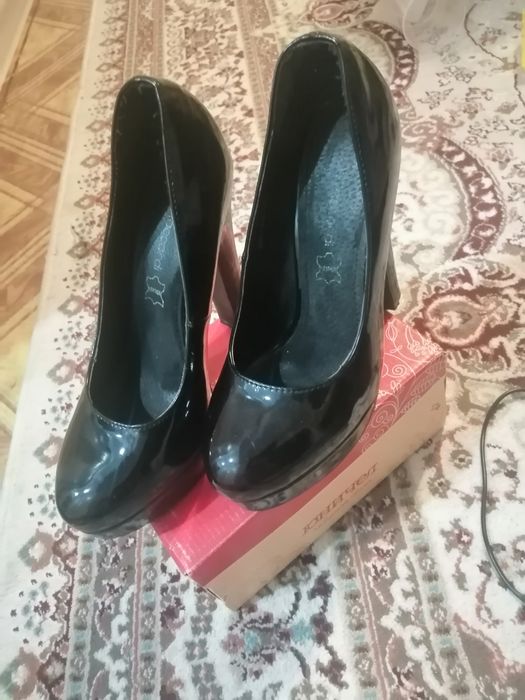 Продам туфли. 37 размер