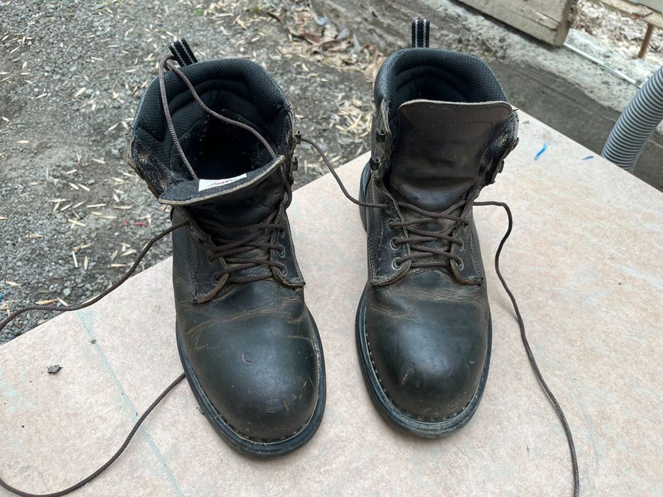 Ботинка р 42 бу в хорош состоянии