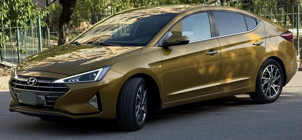 Hyundai Elantra 2019 г. - отличное состояние