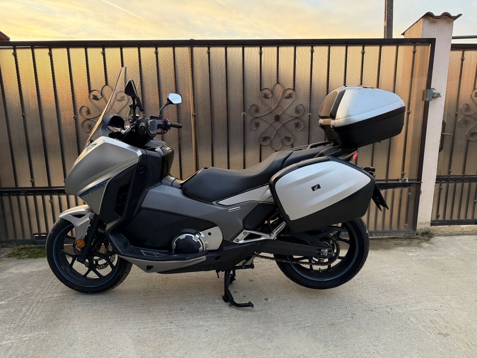 Honda NC750D/An:2019/Motor 745 cm3 55 Cp