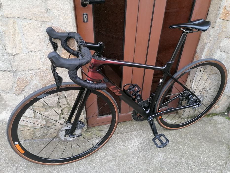 GIANT - Liv Full Carbon 7,2 кг. Shimano Ultegra Di2