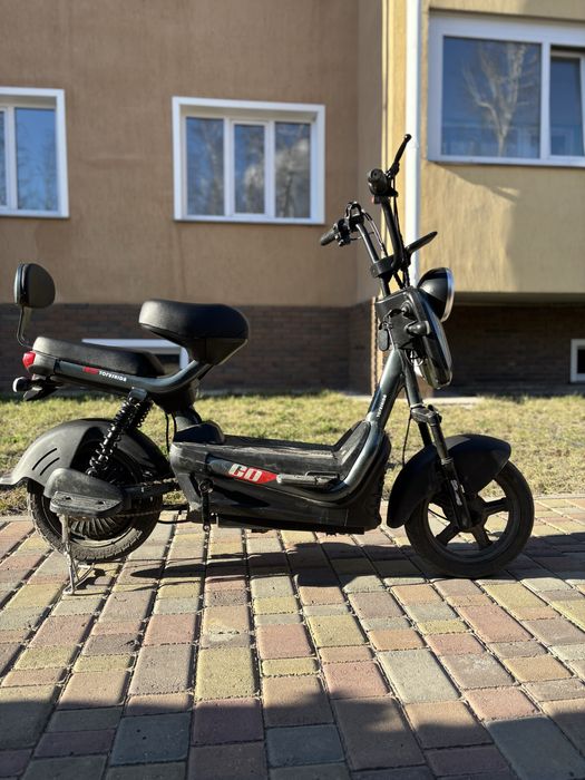 Продам электрический мопед