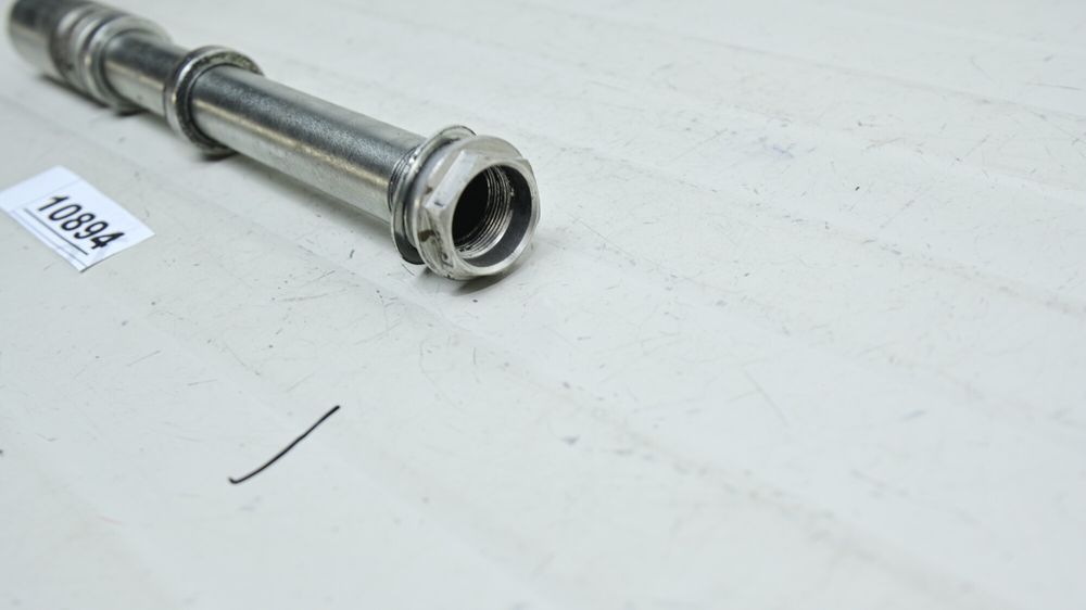 Ax Roata Fata Cu Distantiere Si Piulita Ducati Diavel / XDiavel /