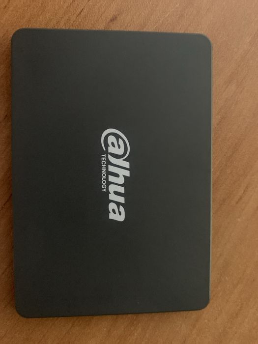 SSD накопитель 240 GB Dahua