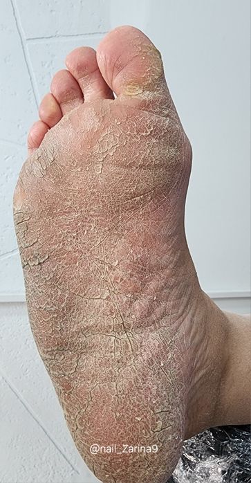 Маникюр и педикюр  с выездом на дом и в салоне!