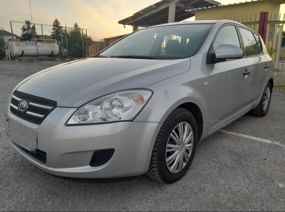 Kia ceed 1.4 2010