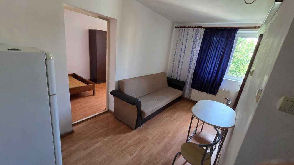 apartament 2 camere strada Crizantemelor