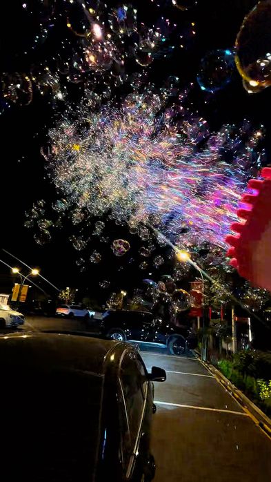 Пистолет мыльных пузырей