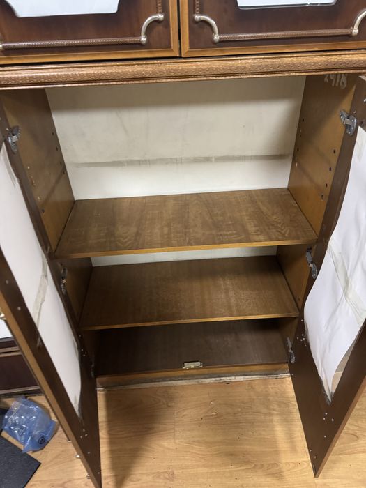 Шкаф стенка  дерево