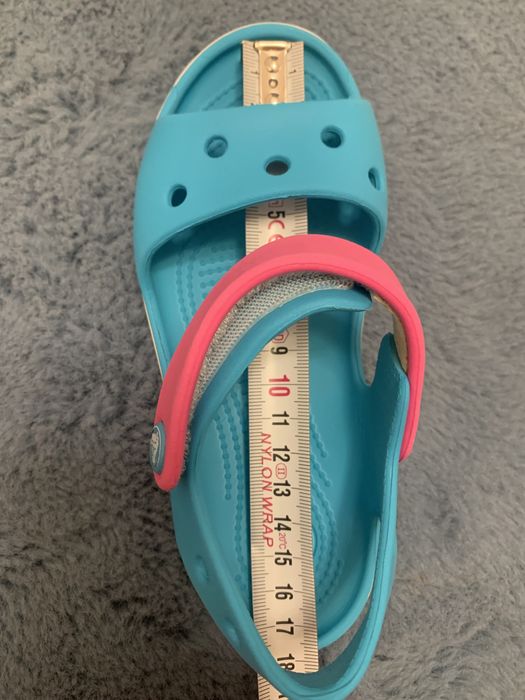 Sandale Crocs pt fete