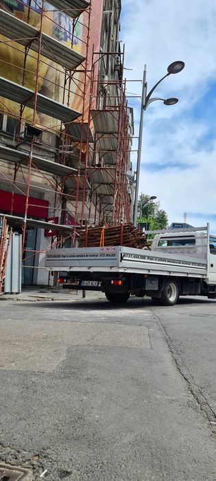 Închiriez Schela si Popi Metalici!!