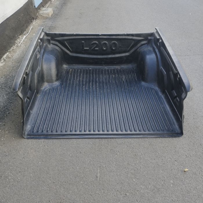 Продам ванну на Мицубиси L200