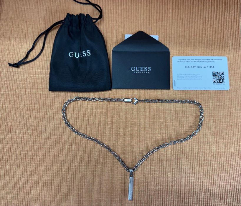 Lant cu pandantiv inox Guess