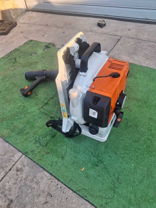 Бензинова двутактова духалка STIHL BR 380