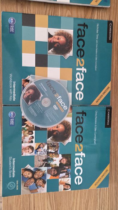 Face2face Intermediate Students Book with DVD + Workbook (2nd Edition)