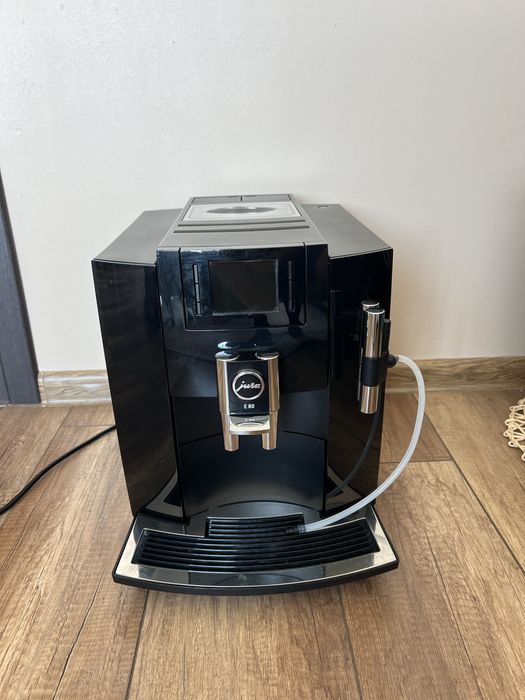 Jura e 80 кафемашина