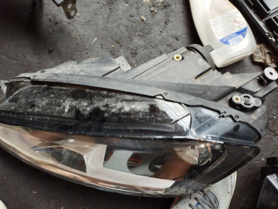 Ляв фар за Голф 7