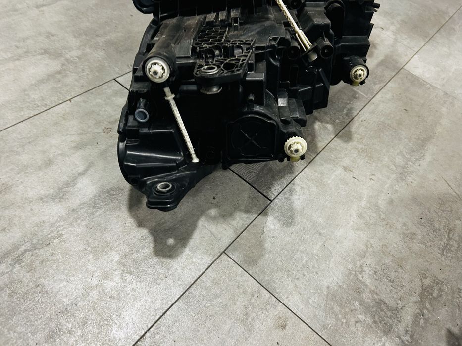 Комплект L&R фарове за Skoda kodiaq