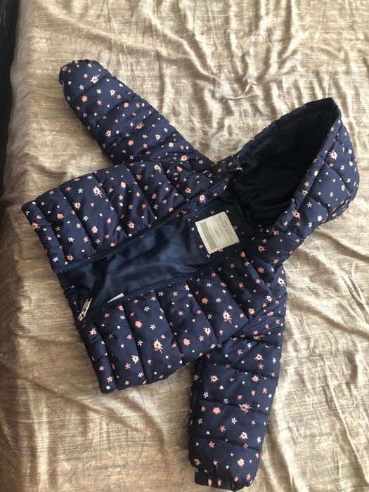 Ново есенно яке от Англия за 9-12 месеца (1 година) бебе момиче