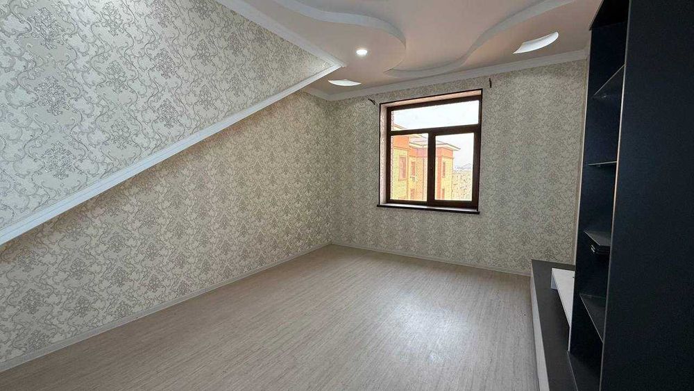 Калениский Ансор кафеси 5 қаватда 3 хонали квартира сотилади.ID: 1534