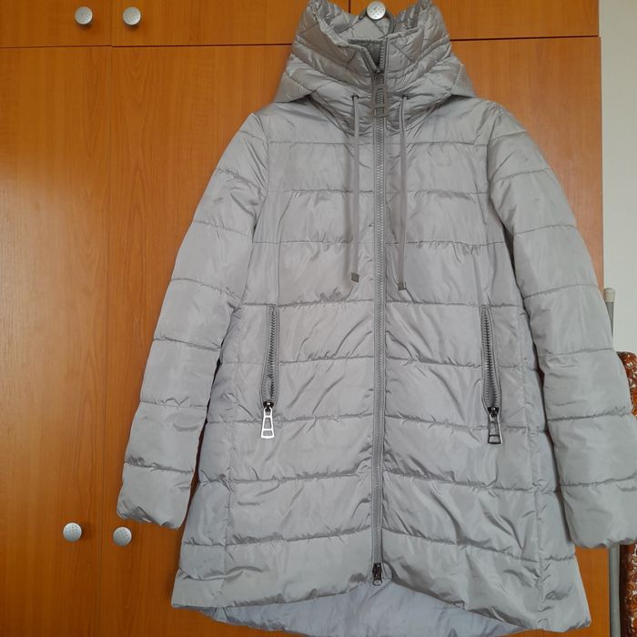 Дамско яке сребристо и сако Deska L