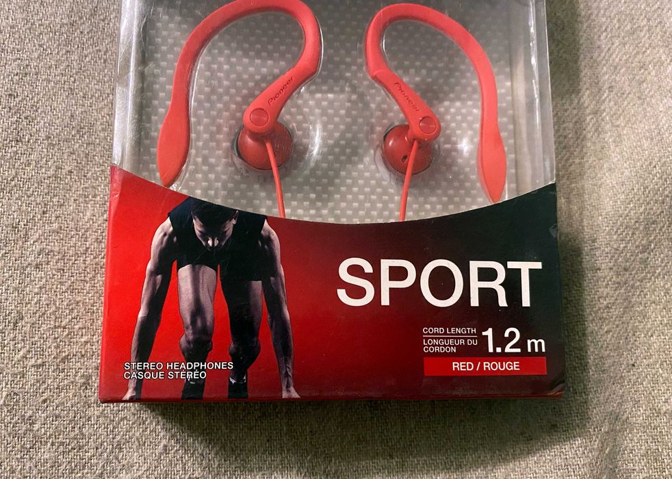 Căști sport Pioneer SE-E511-R roșii, stereo, cablu 1,2m, rezistente