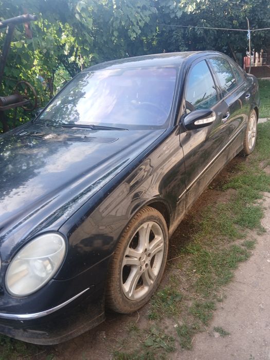 MERCEDES-BENZ E-Class 2003 — imagine 4