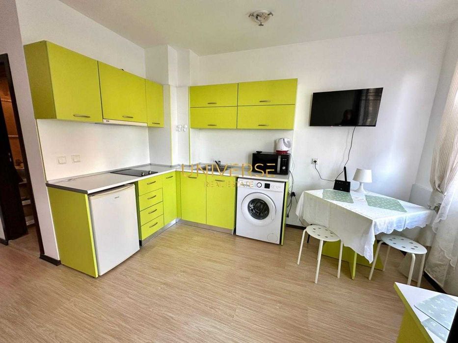 Продава се Едностаен апартамент в Поморие - 30 кв.м за 2200 €/кв.м - Снимка #1