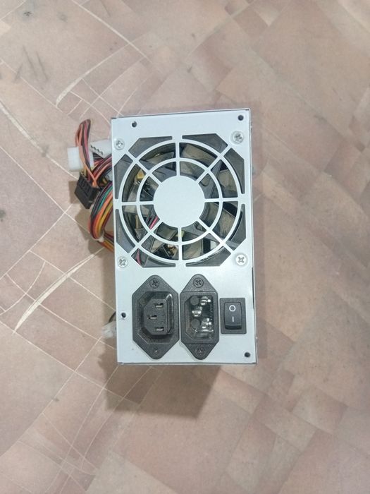 Продам блок питания для ПК