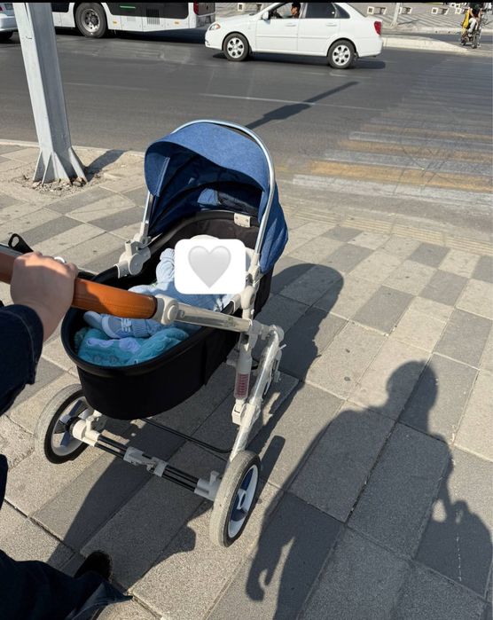 Коляска 2в1 трансформер продам срочно