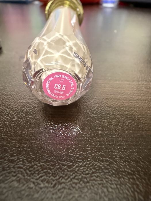 Коректор Jeffree Star