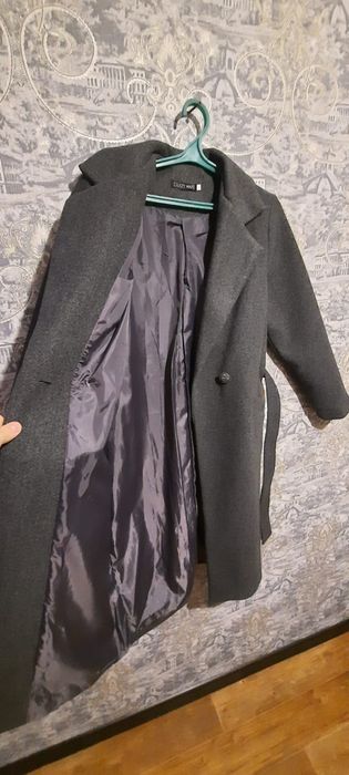 Продам осеннее пальто