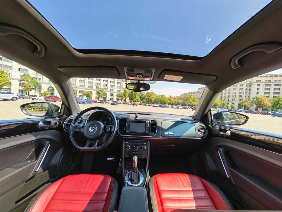 VOLKSWAGEN Beetle 2012 — imagine 4
