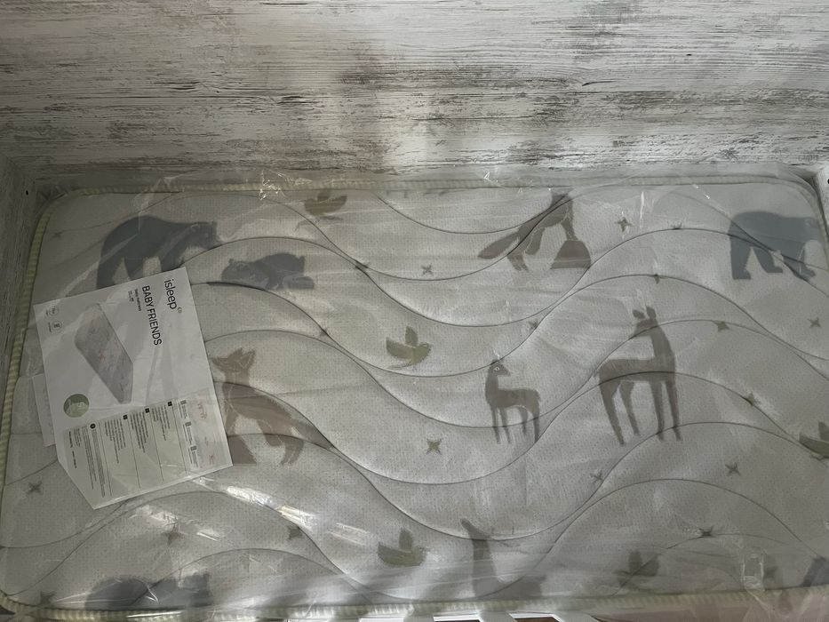 Бебешка кошара и матрак isleep като нови