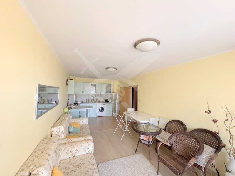 Продава се Двустаен апартамент в Поморие - 73 кв.м за 1220 €/кв.м - Снимка #3