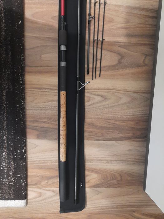 Lanseta feeder Daiwa Tournament Slr  AU in stare foarte bună