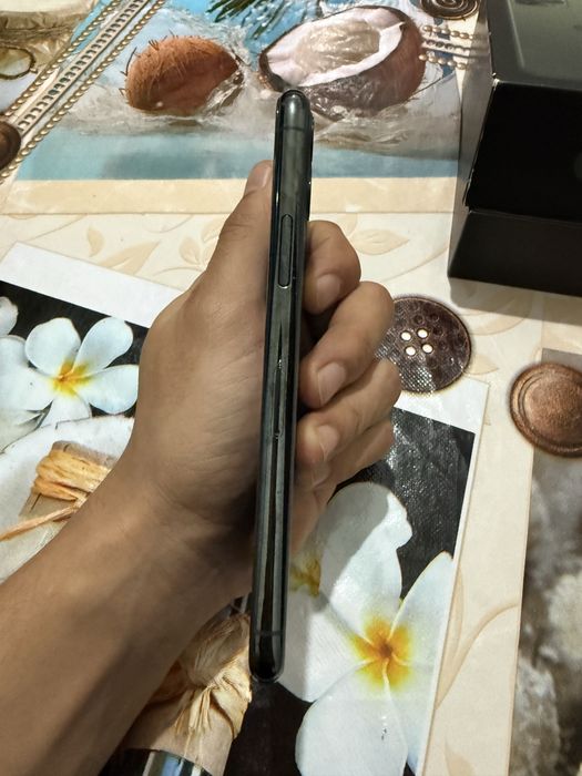 Iphone 11 pro sotiladi