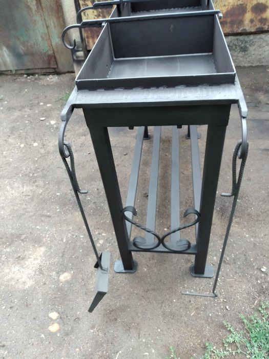 Продам новый стационарный мангал