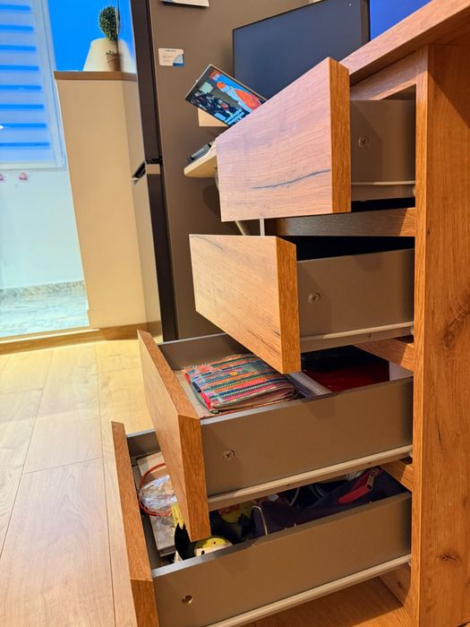 Vand birou si masa pliabila