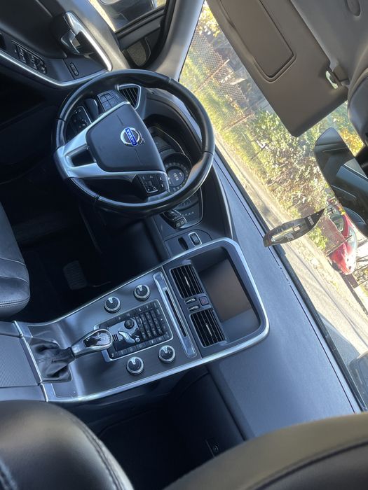 Volvo xc60 2.0d D4 190 cp 2015 Euro6  Automat carte service