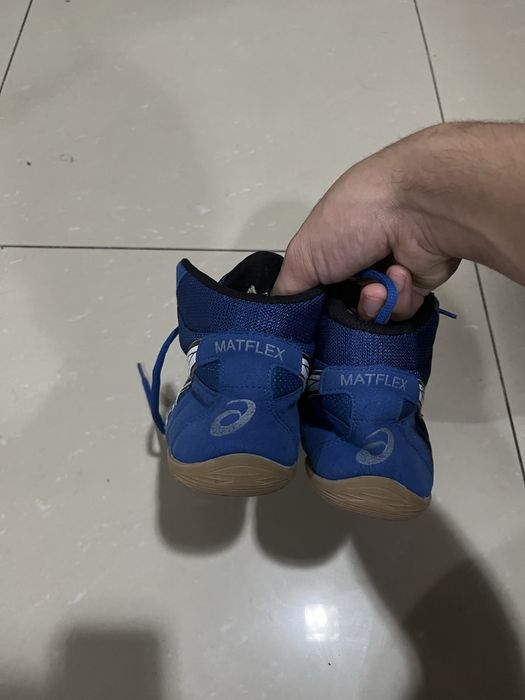 Две Борцовки Asics Matflex