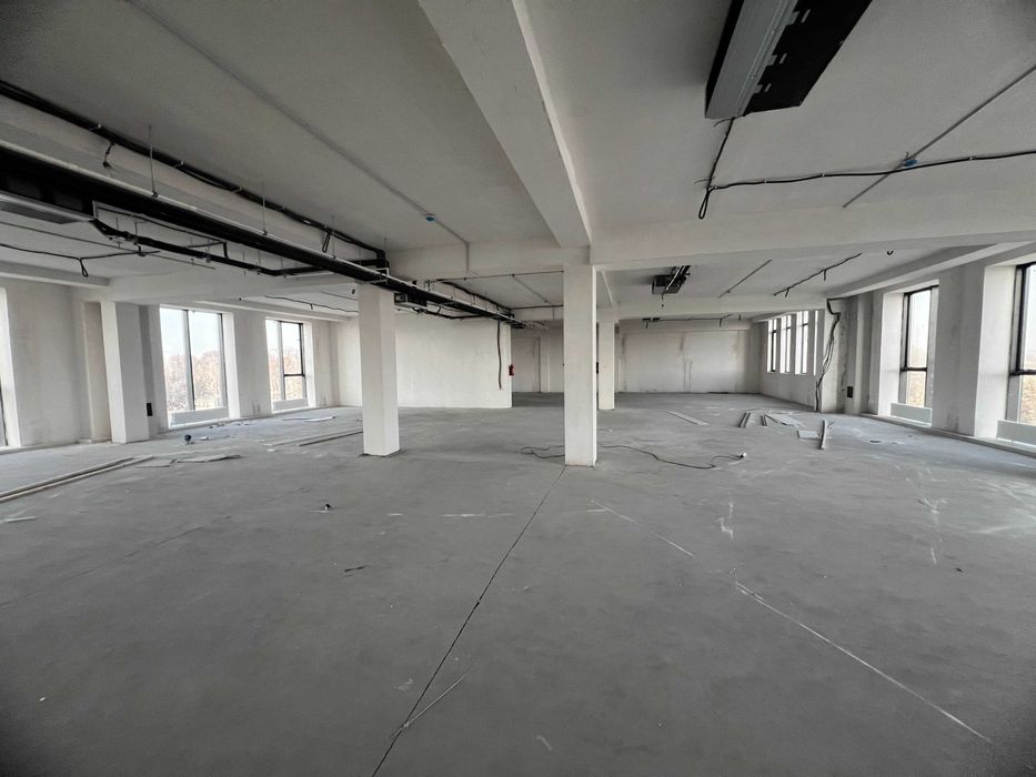 Аренда /2 этаж—1000 м² +терраса 350 м² для Horeca и шоурумов,офис (55)