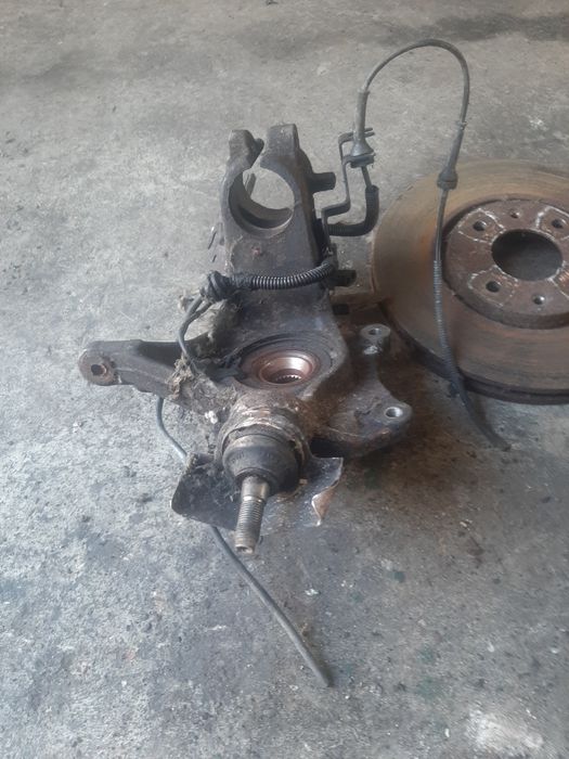 Faruri, capota, aripi, atopiri, motor, cutie, turbina citroen c5