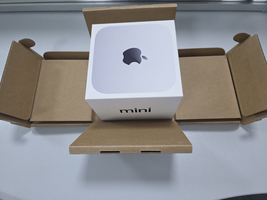 Продам Apple Mac mini M4 (16 ГБ / 256 ГБ)