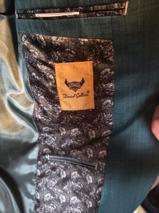 NOU Costum sacou verde bărbati foarte elegant (vest, pantaloni, sacou