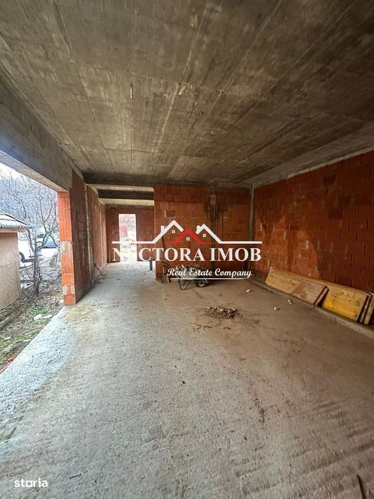 NECTORA IMOB-Casa la rosu cu acoperis, Hidiselul de Jos, 713 mp teren