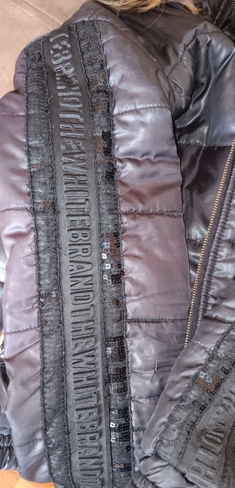 Дамско яке с надписи