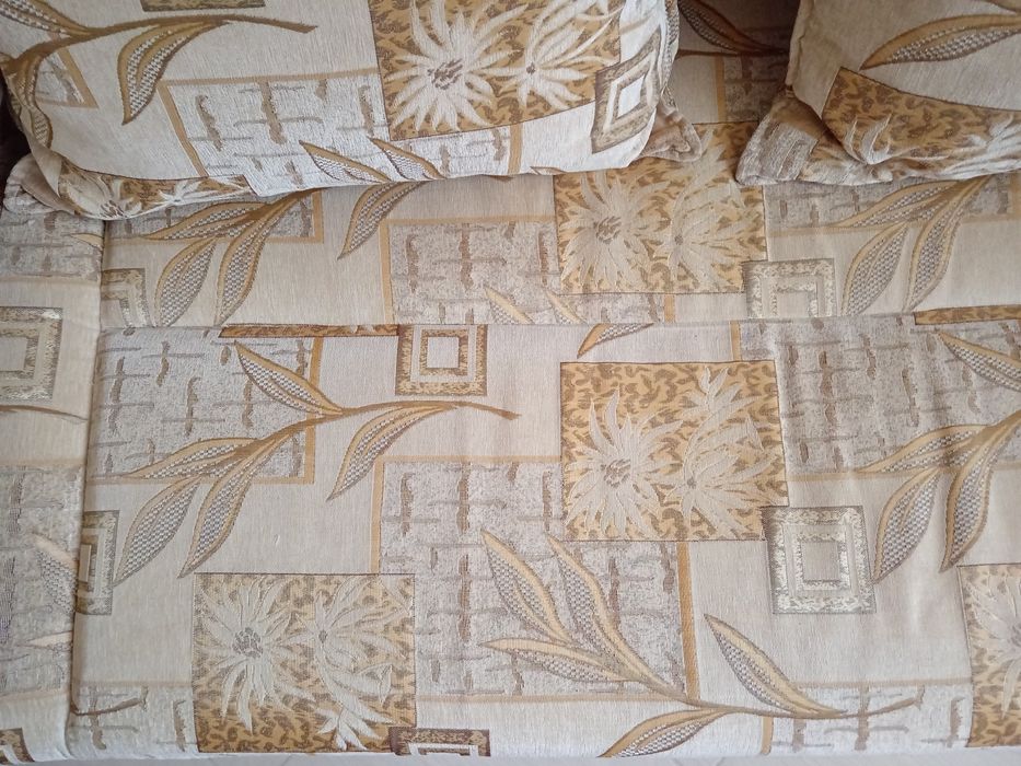 Продам тахту (диван) 2/0.85 метра