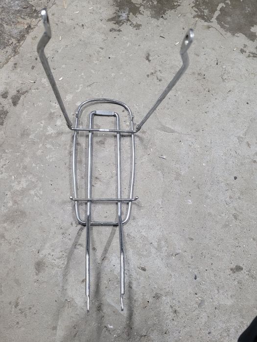 Продам багажник для велосипеда